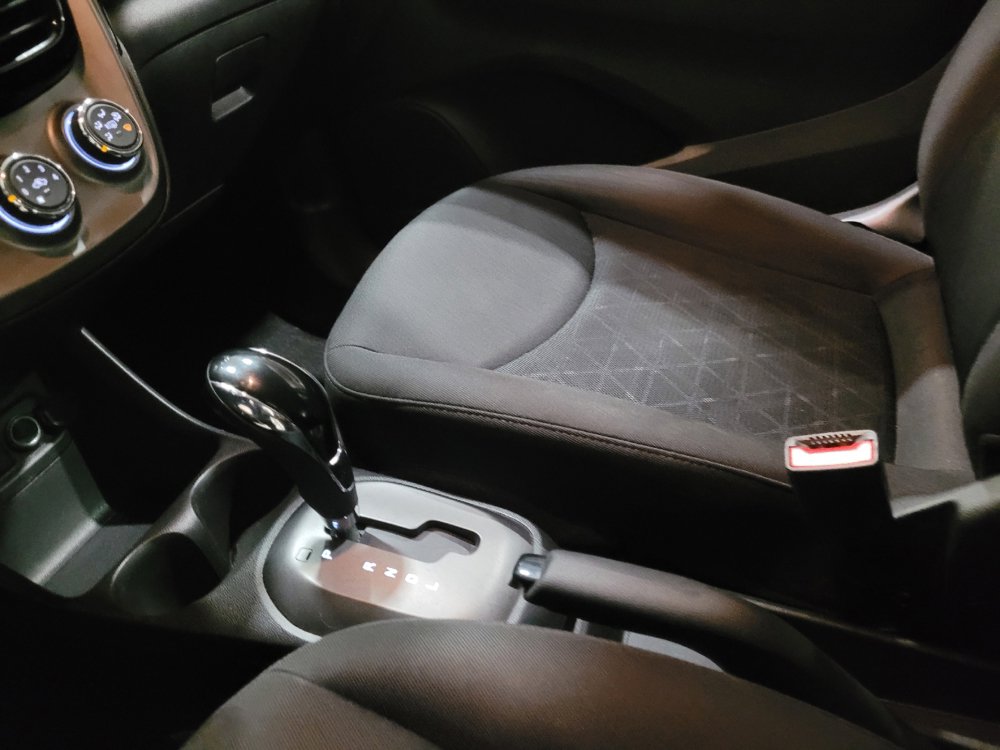 Used 2022 Chevrolet Spark LT FWD image 26