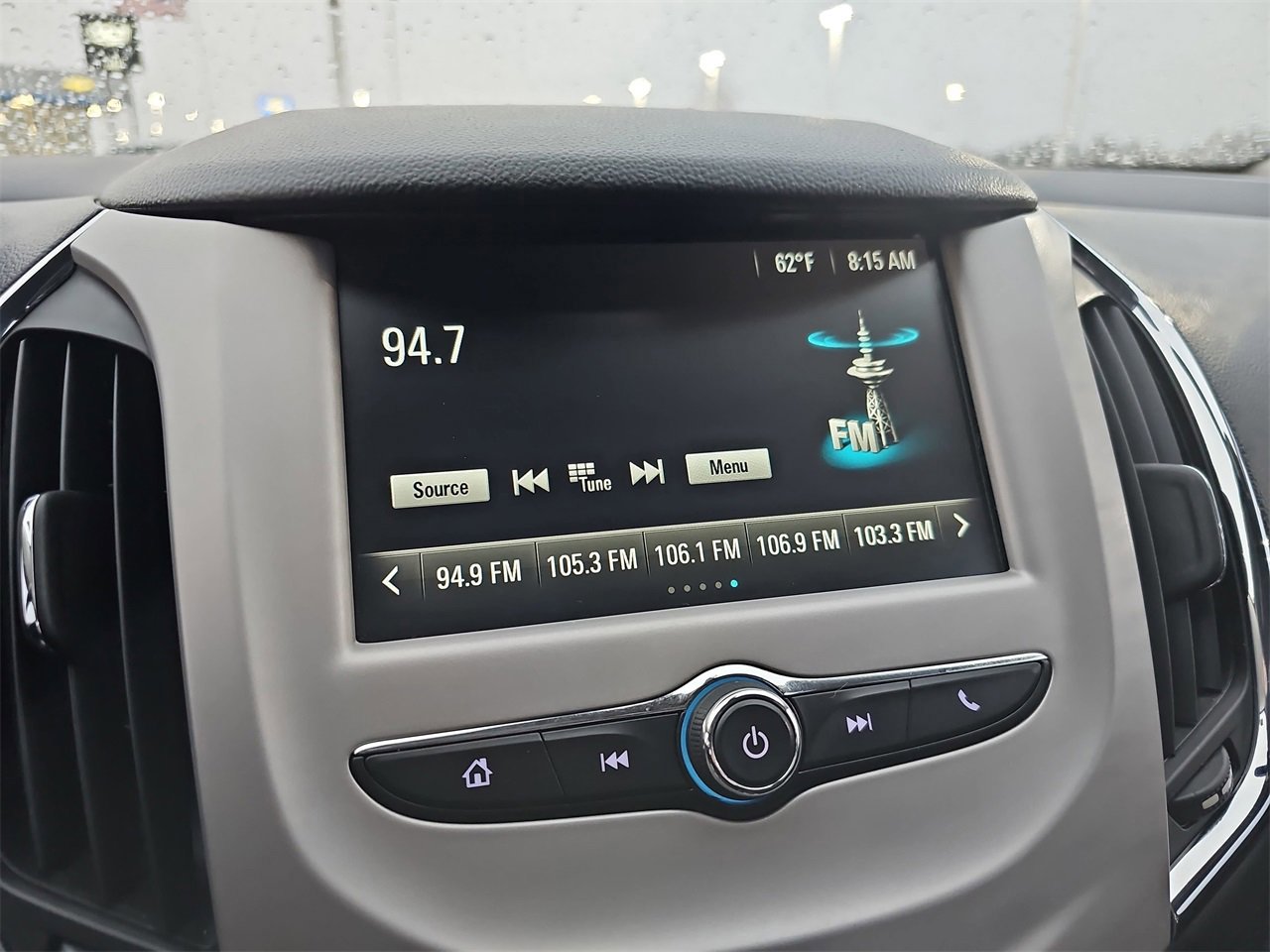 Used 2018 Chevrolet Cruze LS image 23