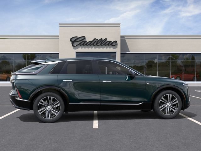 New 2026 Cadillac Lyriq Luxury w/ LPO, Floor Liner Package AWD/4WD image 5