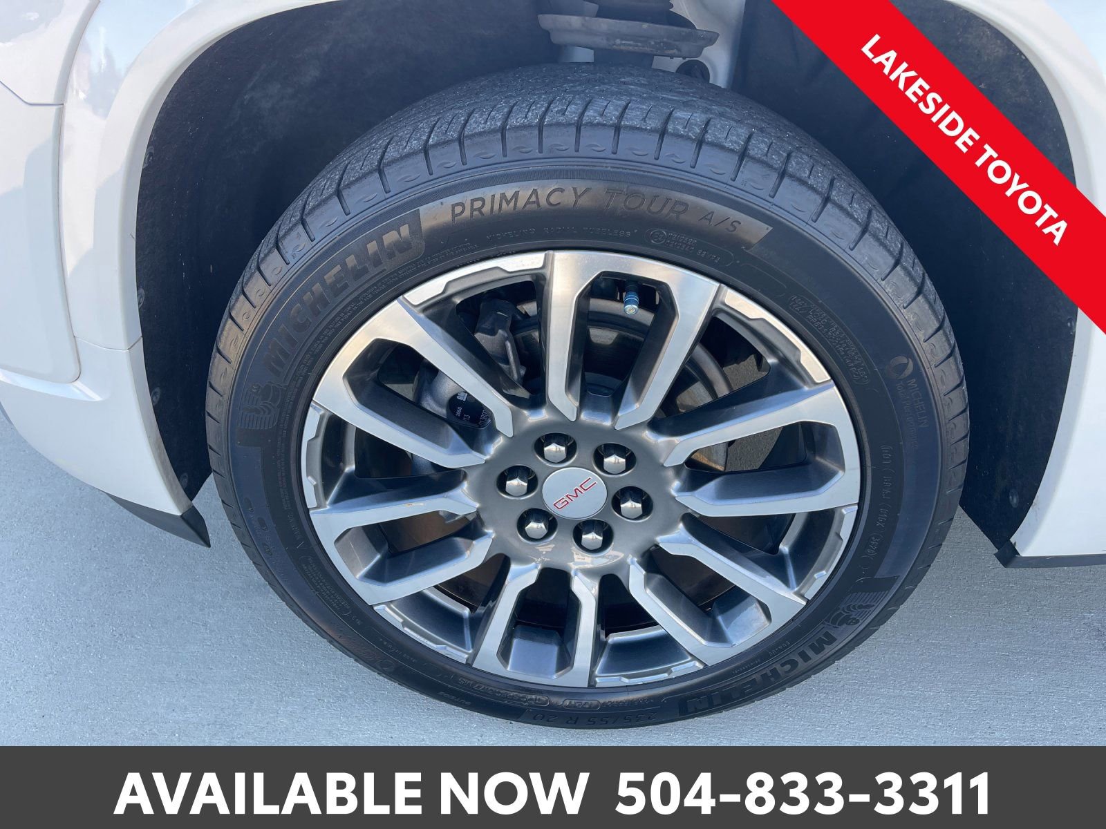 Used 2021 GMC Acadia Denali w/ Denali Technology Package image 11