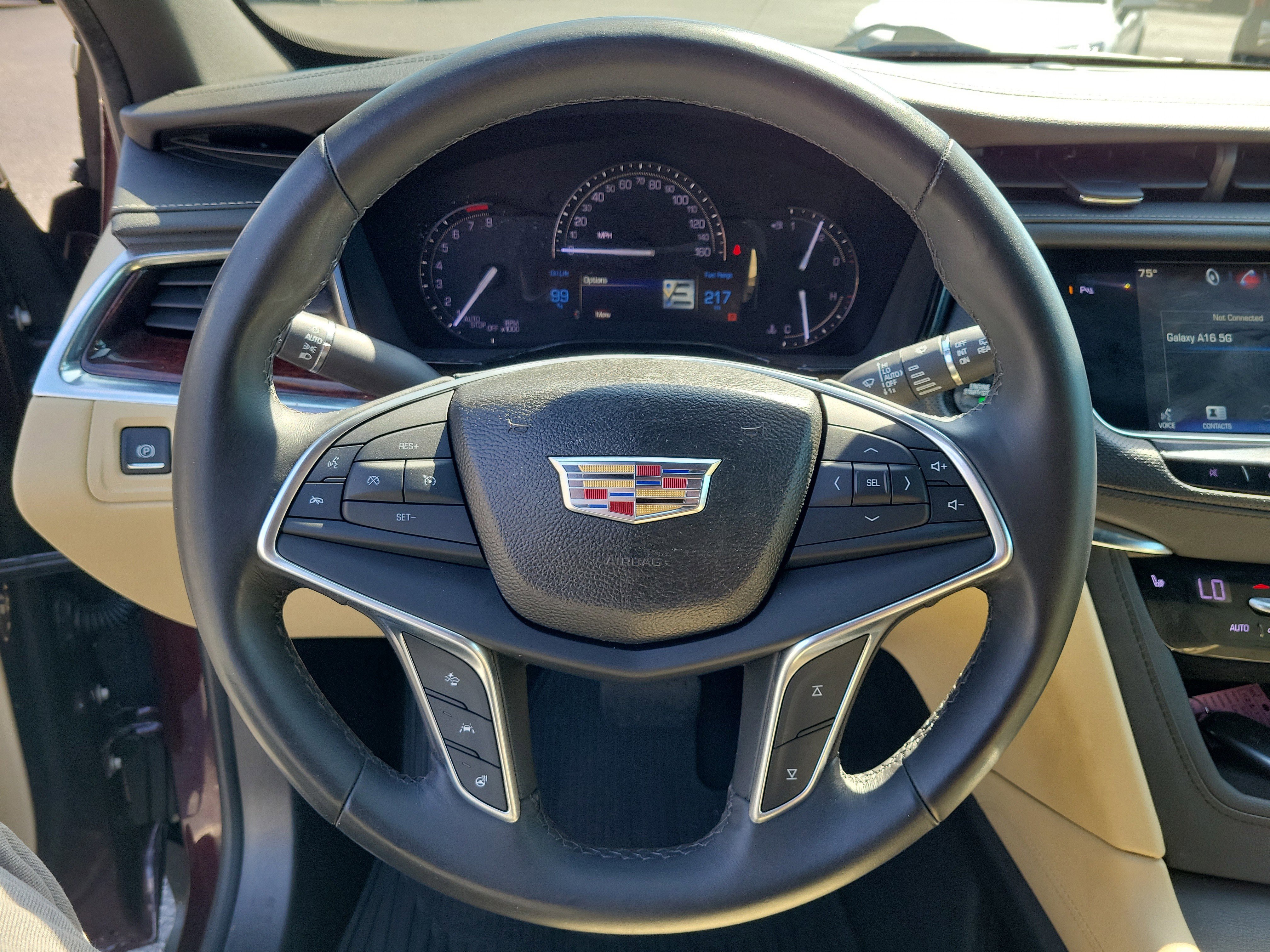 Used 2017 Cadillac XT5 Luxury w/ Driver Awareness Package image 26