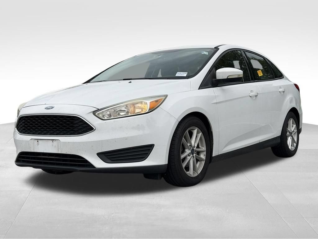 Used 2016 Ford Focus SE FWD image 3