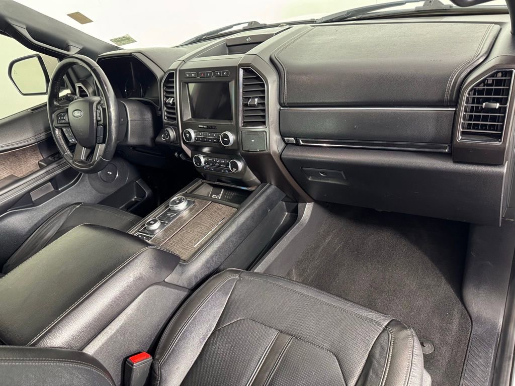 Used 2019 Ford Expedition Limited w/ Equipment Group 302A image 31