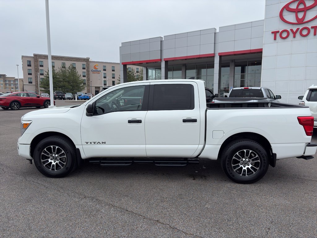 Used 2024 Nissan Titan SV w/ Accessory Utility Package image 3