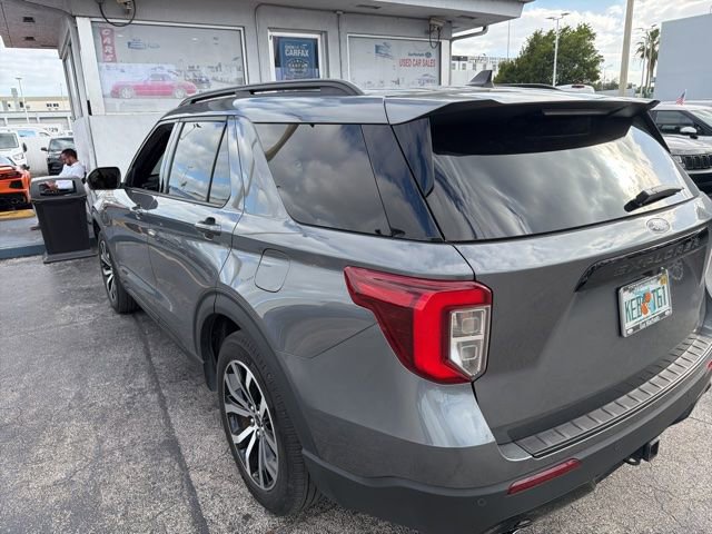 Used 2023 Ford Explorer ST-Line w/ Class IV Trailer Tow Package RWD image 9