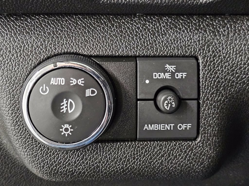 Used 2016 Chevrolet Traverse LT AWD/4WD image 33