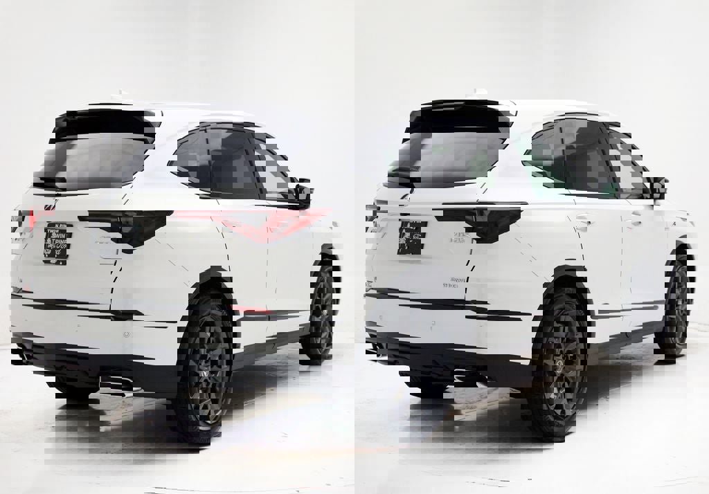 Used 2022 Acura MDX A-Spec image 9