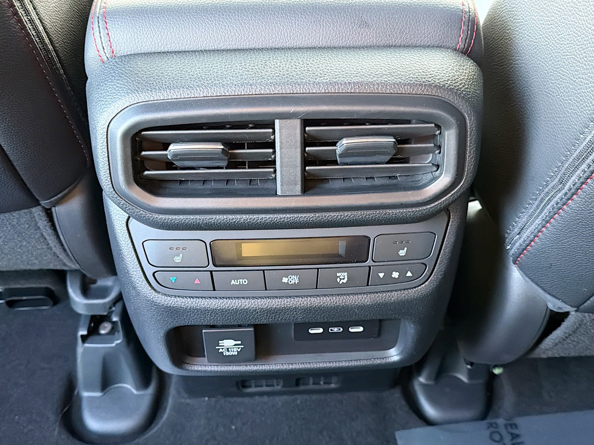 Used 2025 Honda Passport Black Edition image 19