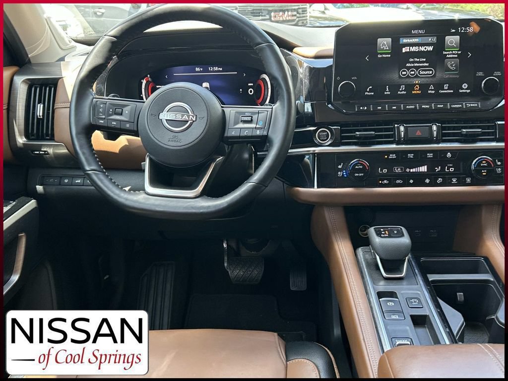Used 2023 Nissan Pathfinder Platinum FWD image 25