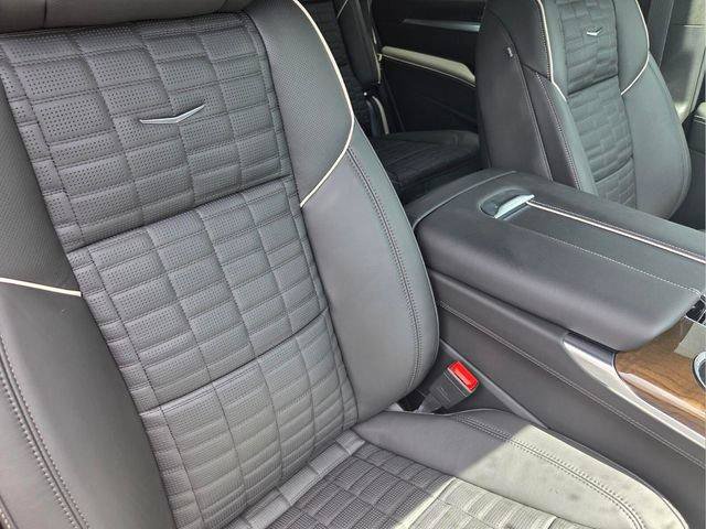 Certified 2026 Cadillac Escalade Platinum Luxury AWD/4WD image 22