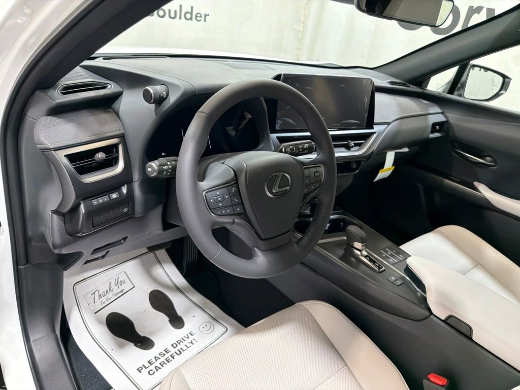 Used 2026 Lexus UX 300h AWD w/ Accessory Package (Z1) image 25