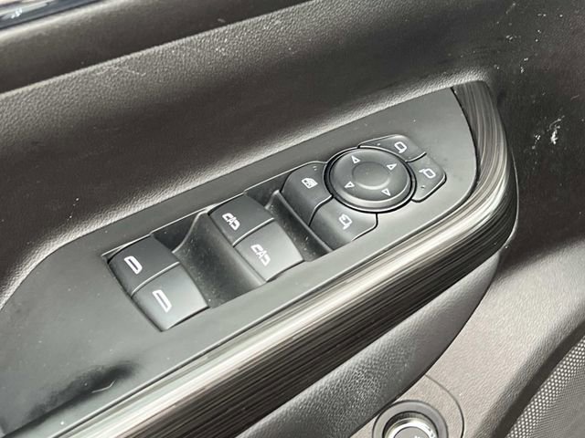 Used 2023 GMC Acadia SLT w/ Preferred Package AWD/4WD image 17