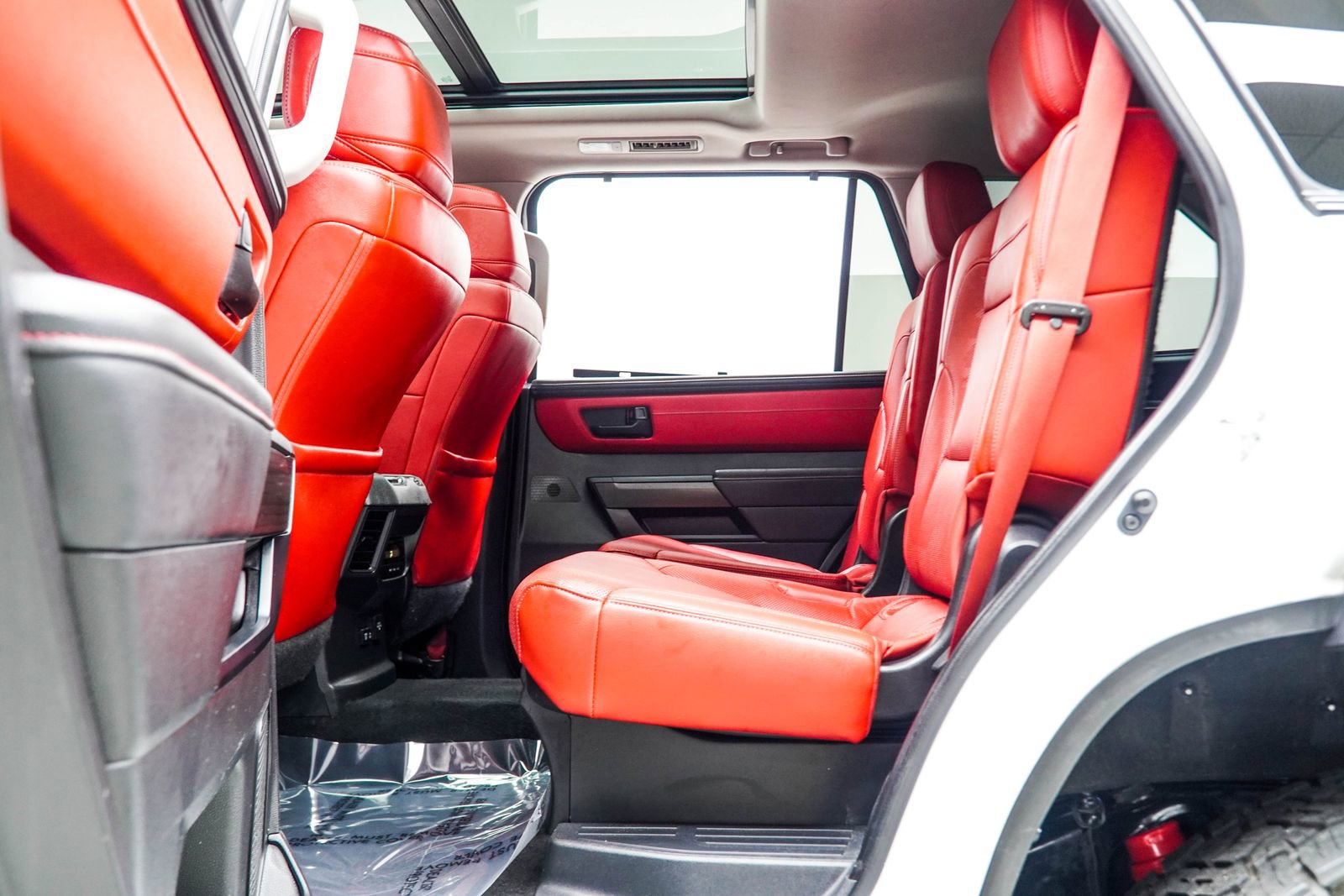 Used 2023 Toyota Sequoia TRD Pro image 42