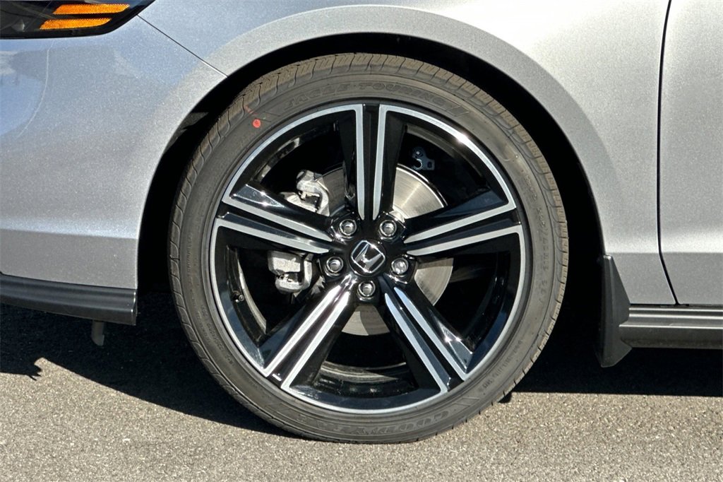 New 2026 Honda Accord SE image 32