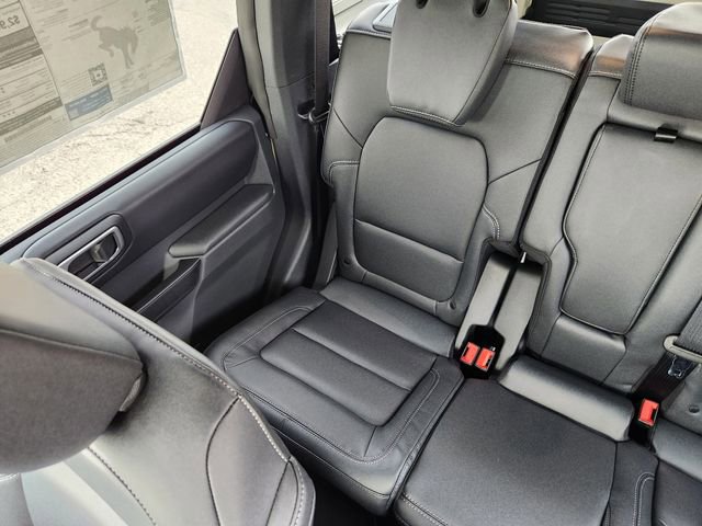 New 2026 Ford Bronco Badlands AWD/4WD image 13