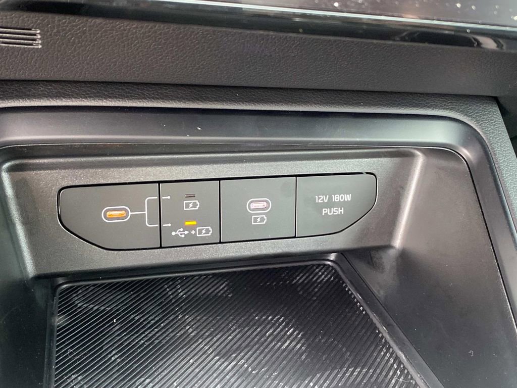 New 2026 Kia K5 LXS image 10