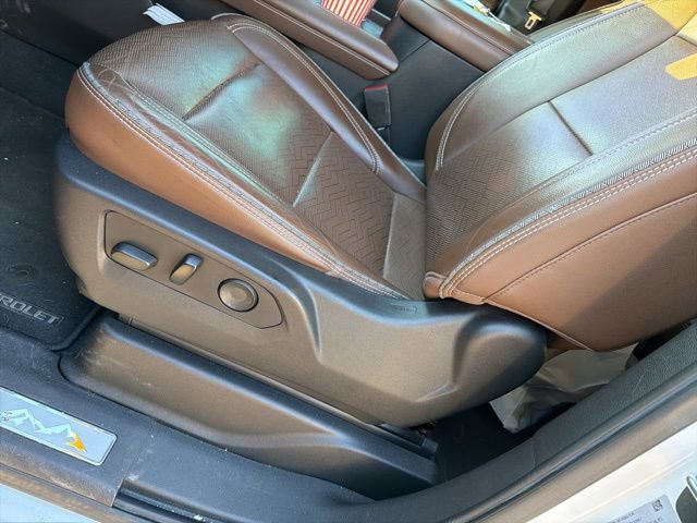 Used 2021 Chevrolet Tahoe High Country w/ Premium Package image 14