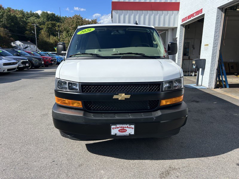 Used 2026 Chevrolet Express 2500 RWD image 3