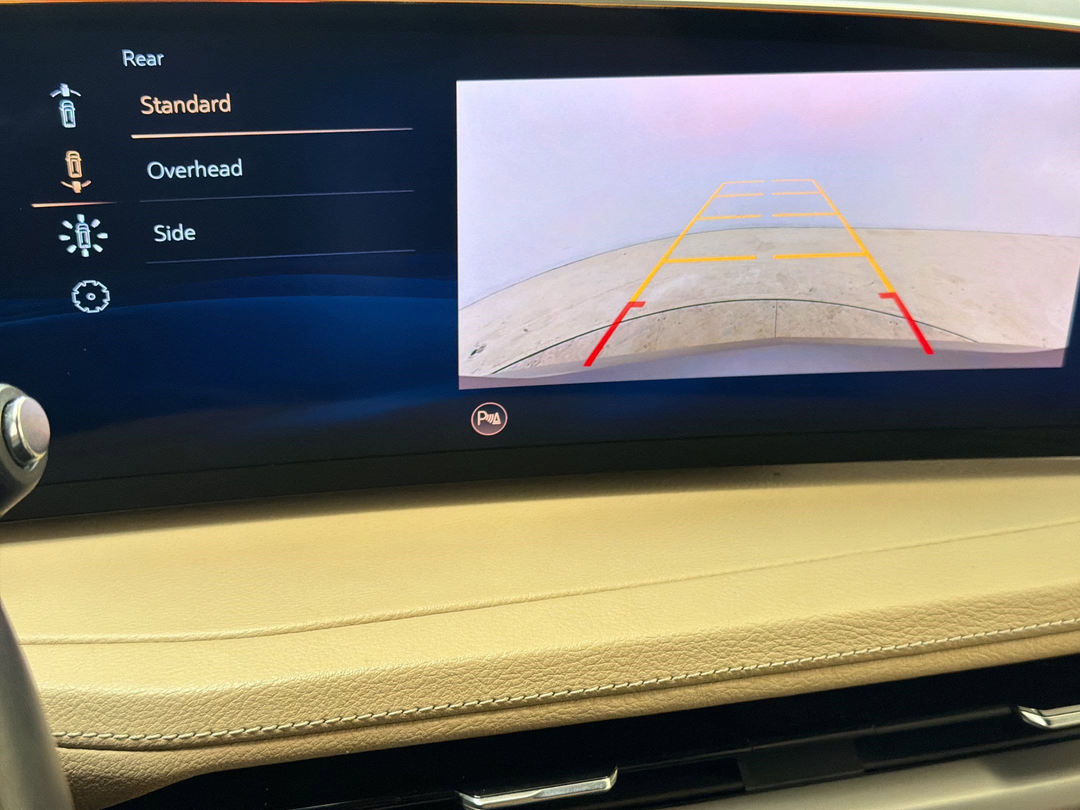 Used 2025 Cadillac XT4 Premium Luxury FWD image 26