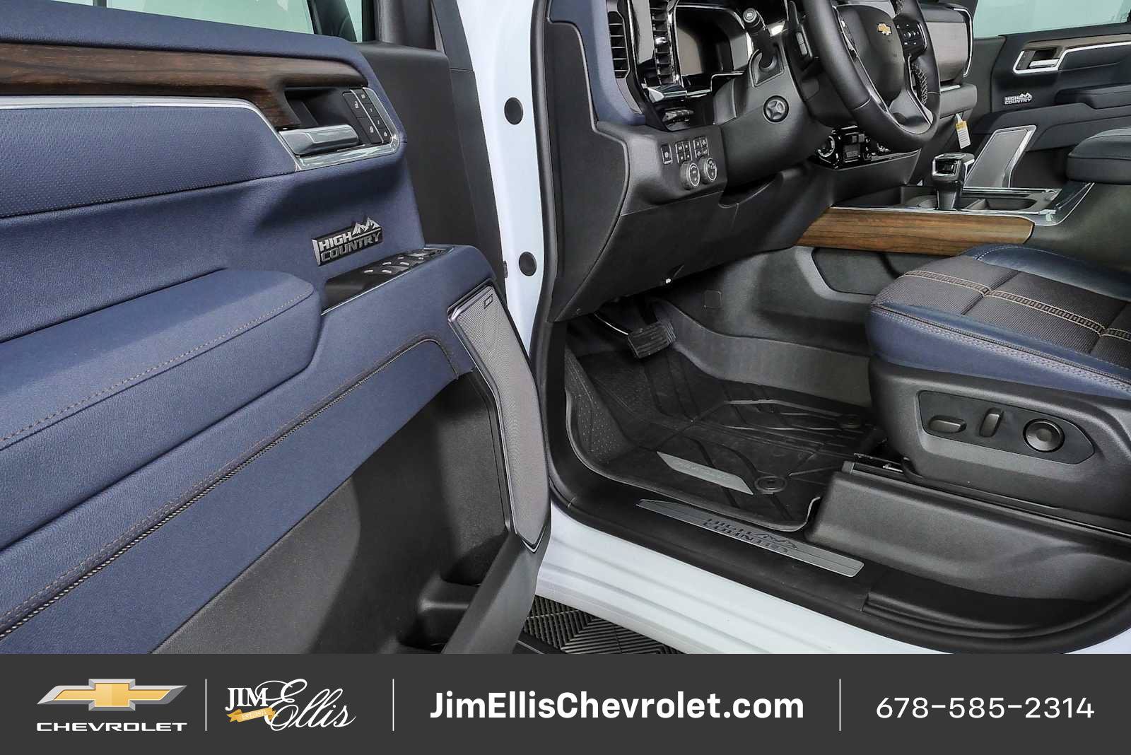 New 2026 Chevrolet Silverado 1500 High Country AWD/4WD image 9