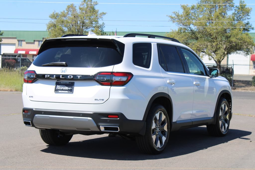New 2026 Honda Pilot Elite image 6