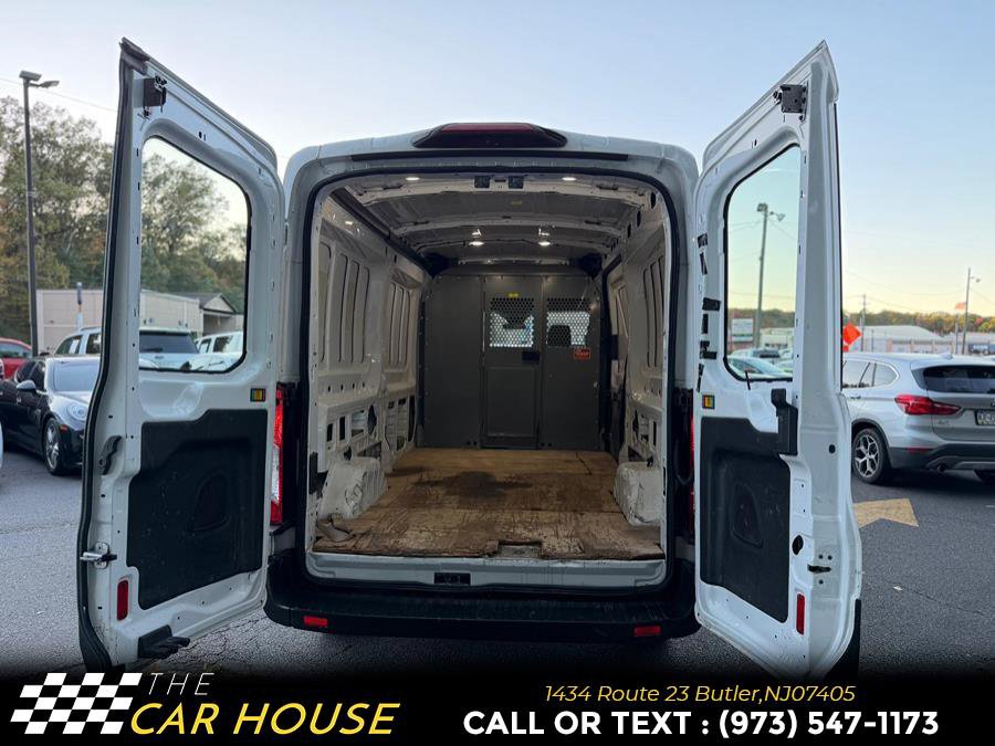 Used 2018 Ford Transit 350 148 Medium Roof image 16