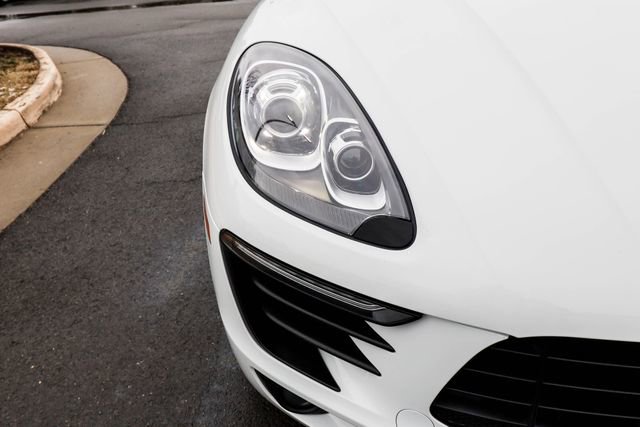 Used 2018 Porsche Macan Base image 15