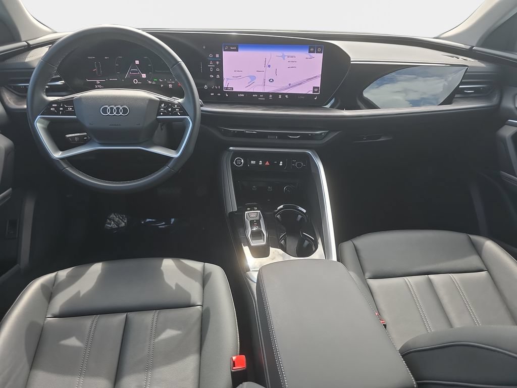 Certified 2025 Audi Q5 Premium w/ Convenience Package AWD/4WD image 9