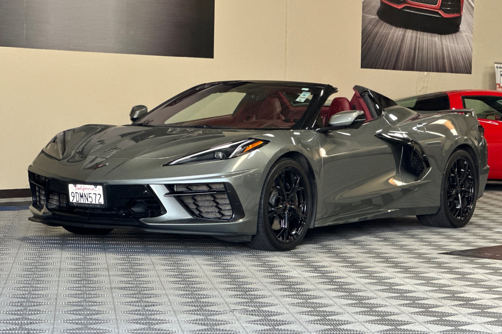 Used 2022 Chevrolet Corvette Stingray Premium Conv w/ Z51 Performance Package RWD image 8