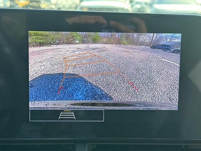 Used 2024 Chevrolet Trax RS w/ Driver Confidence Package FWD image 29
