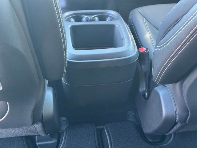 New 2026 Chrysler Pacifica Select image 21