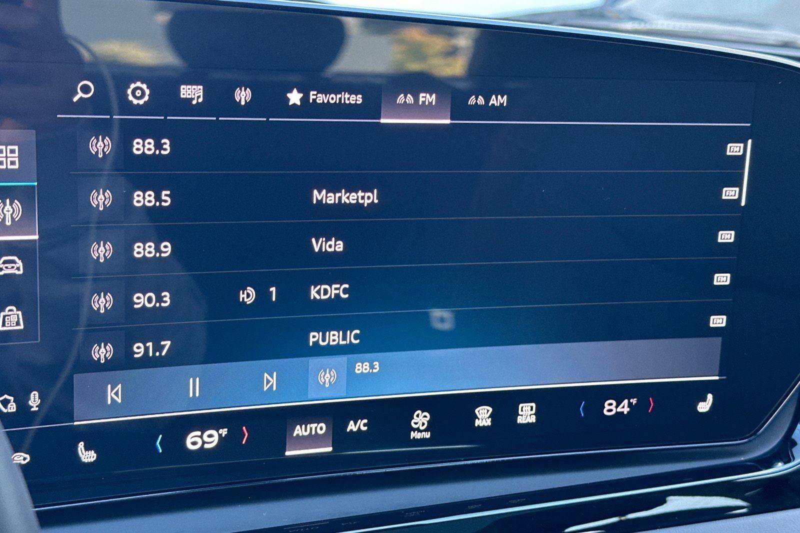 Certified 2025 Audi A5 2.0T Premium w/ Convenience Package image 17