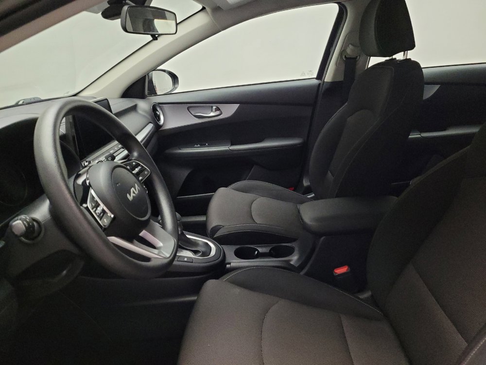 Used 2024 Kia Forte LX FWD image 17