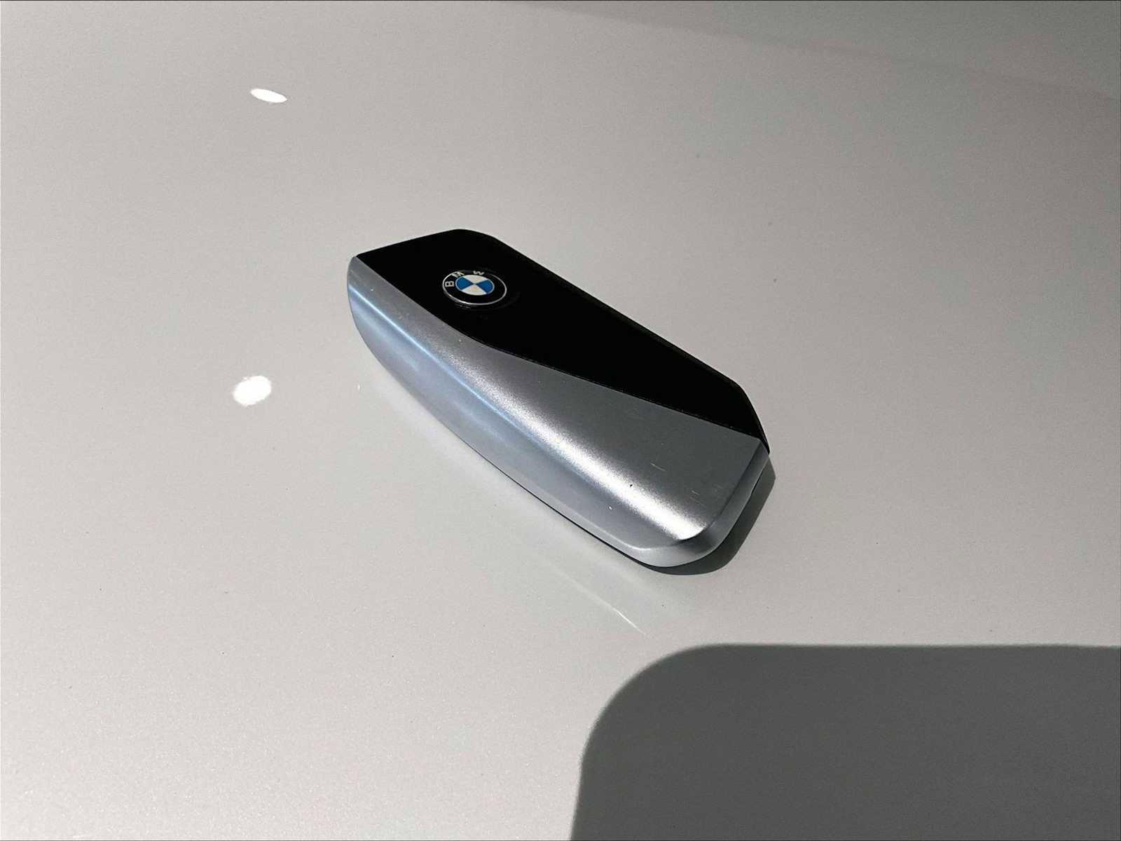 Used 2025 BMW X5 xDrive50e w/ M Sport Package image 34