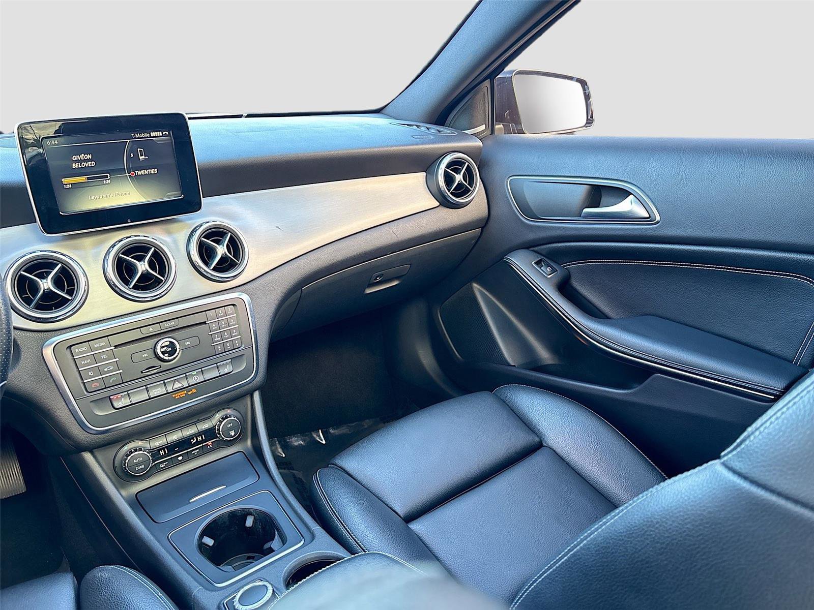 Used 2016 Mercedes-Benz GLA 250 image 23