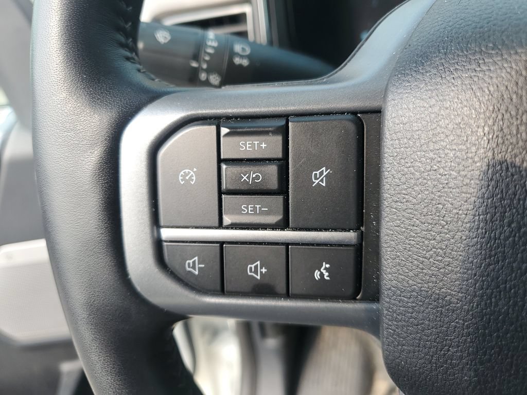 Used 2024 Ford F250 Lariat AWD/4WD image 12