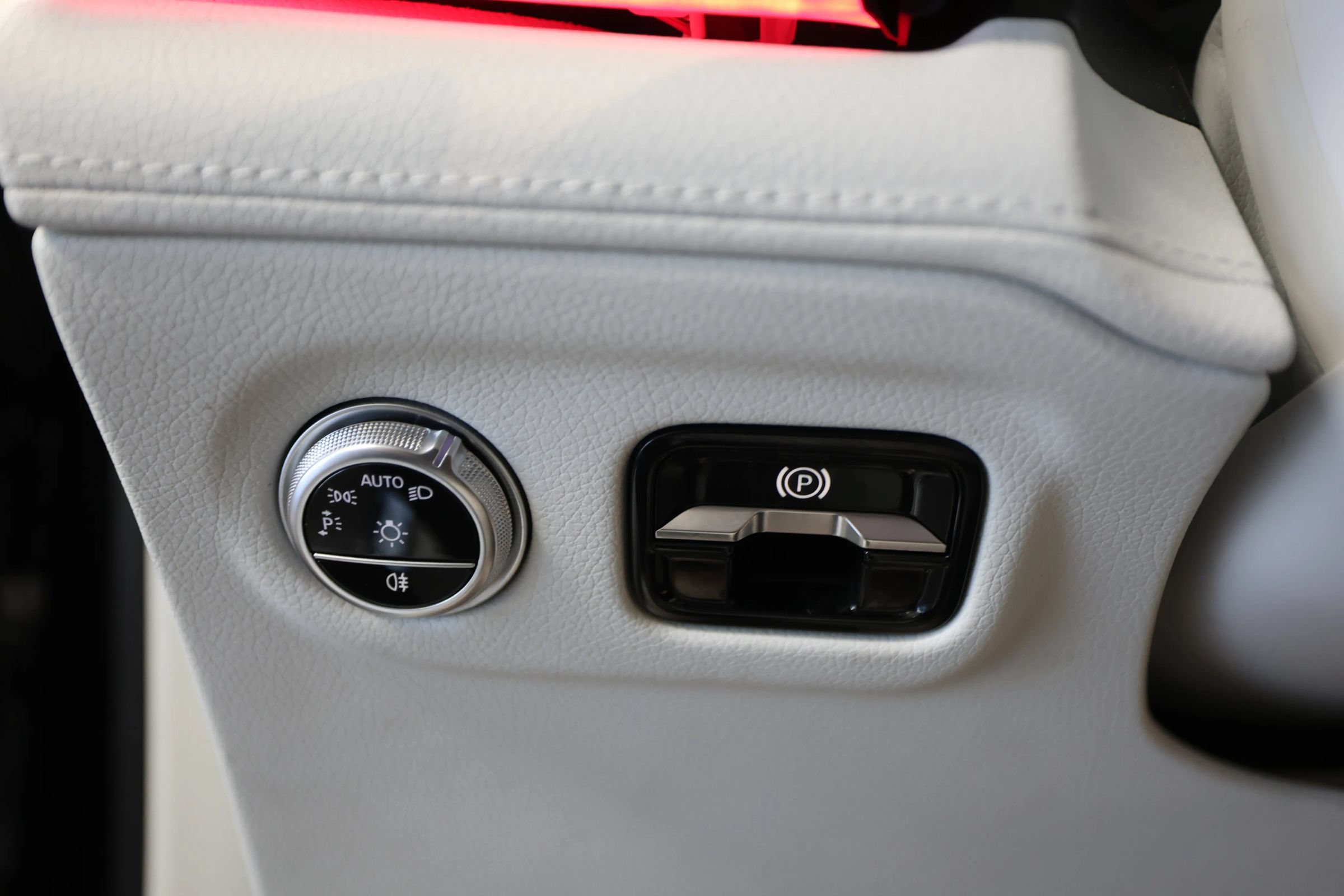 Used 2023 Mercedes-Benz EQS 580 4MATIC SUV image 33
