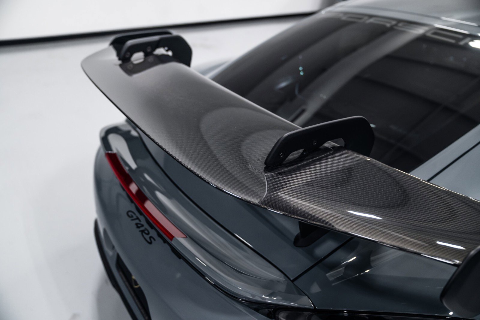 Used 2025 Porsche 718 Cayman GT4 RS image 13