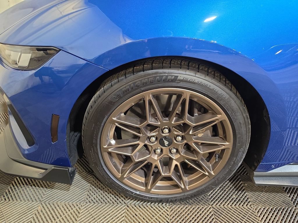 Used 2024 Ford Mustang GT Premium w/ GT Performance Package RWD image 18