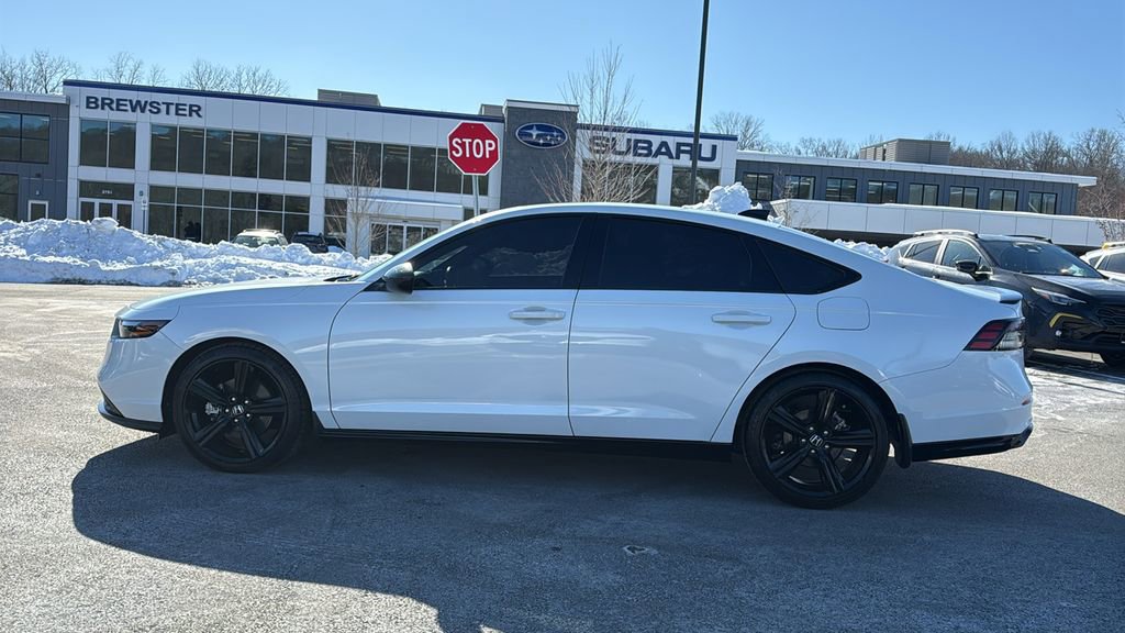 Used 2023 Honda Accord Sport image 6