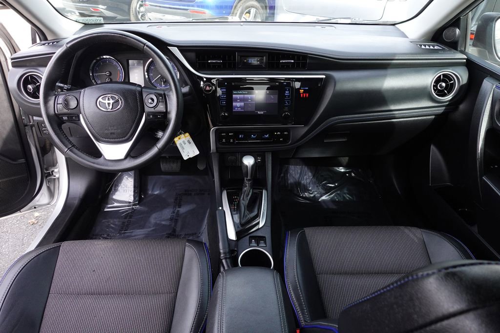 Used 2018 Toyota Corolla L image 25