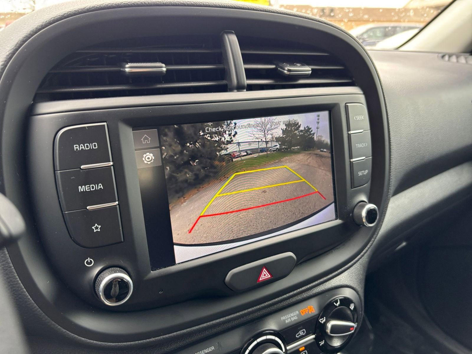 Used 2025 Kia Soul LX w/ LX Technology Package image 23