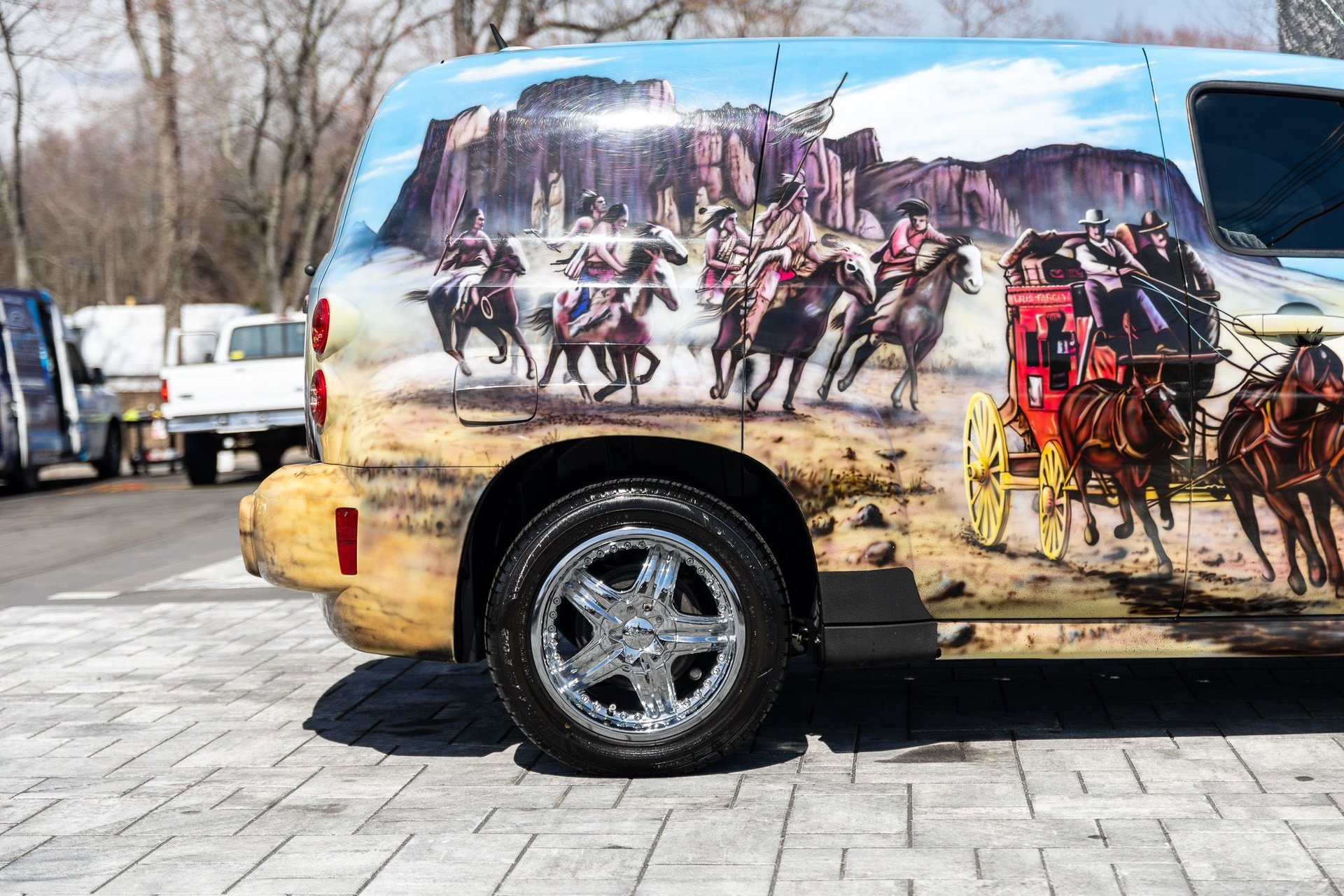 Used 2008 Chevrolet HHR LS image 18