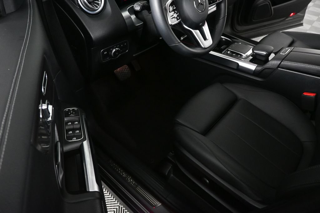 Certified 2023 Mercedes-Benz GLB 250 image 7