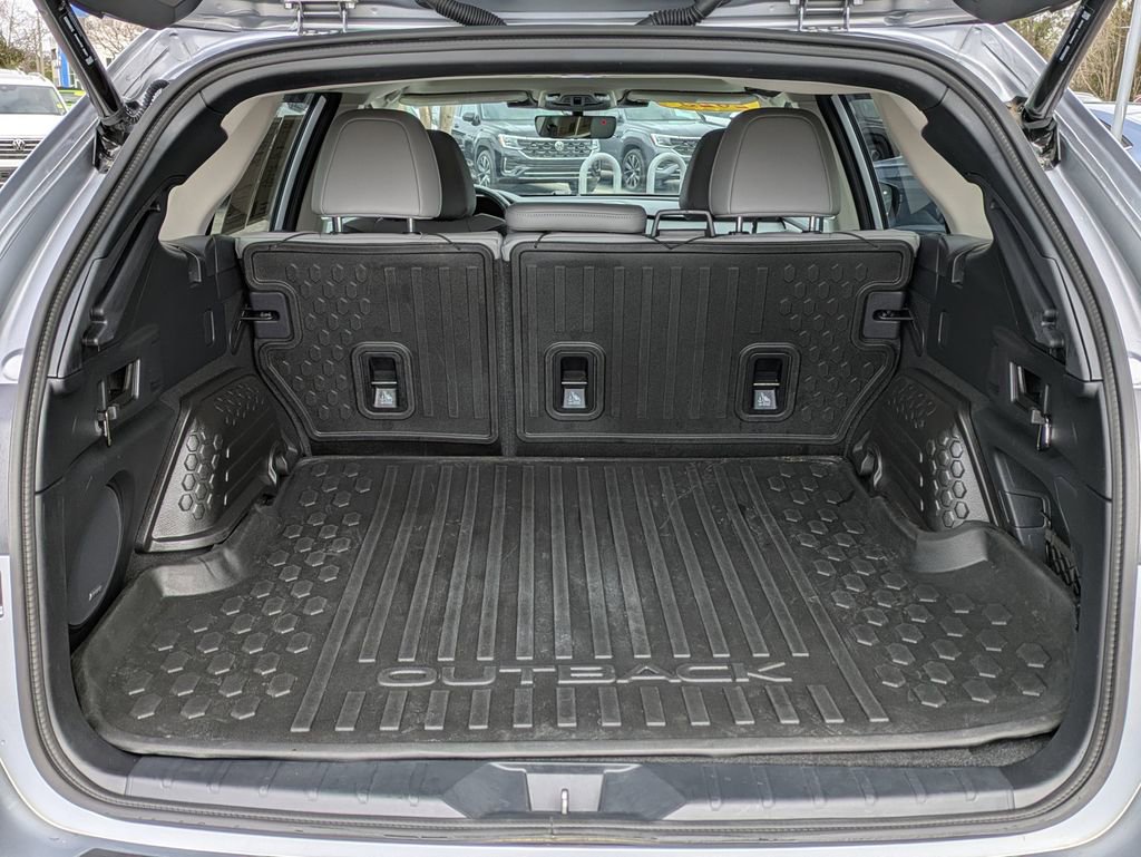 Used 2025 Subaru Outback Limited w/ Popular Package #2 image 13