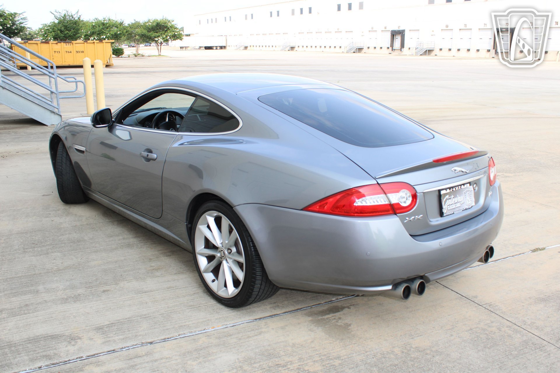 Used 2012 Jaguar XKR R RWD image 17