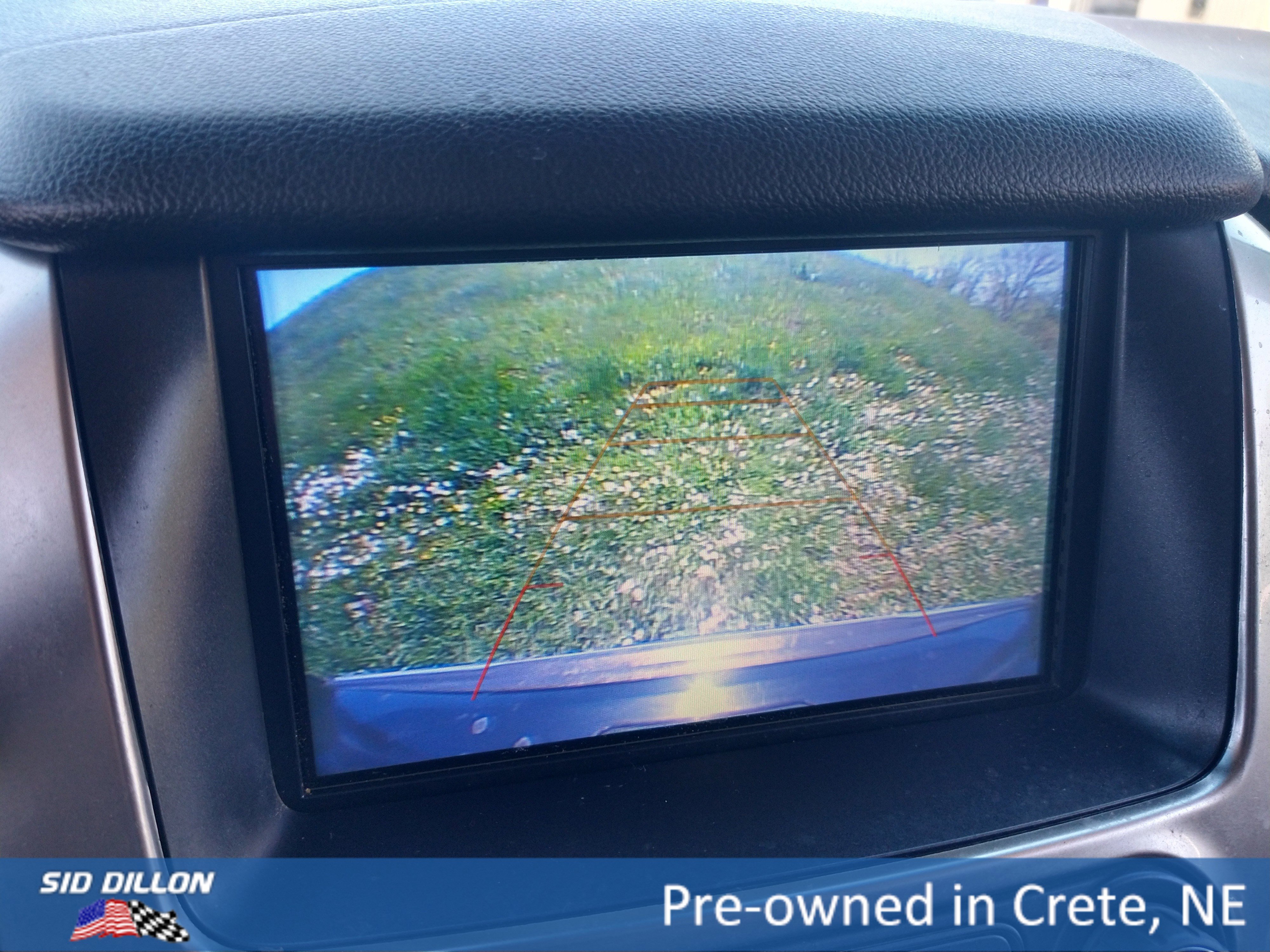 Used 2020 Chevrolet Suburban Premier w/ Premier Plus Edition image 8