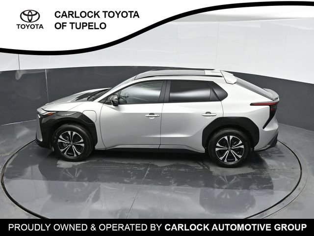 Used 2025 Toyota bZ4X FWD image 48