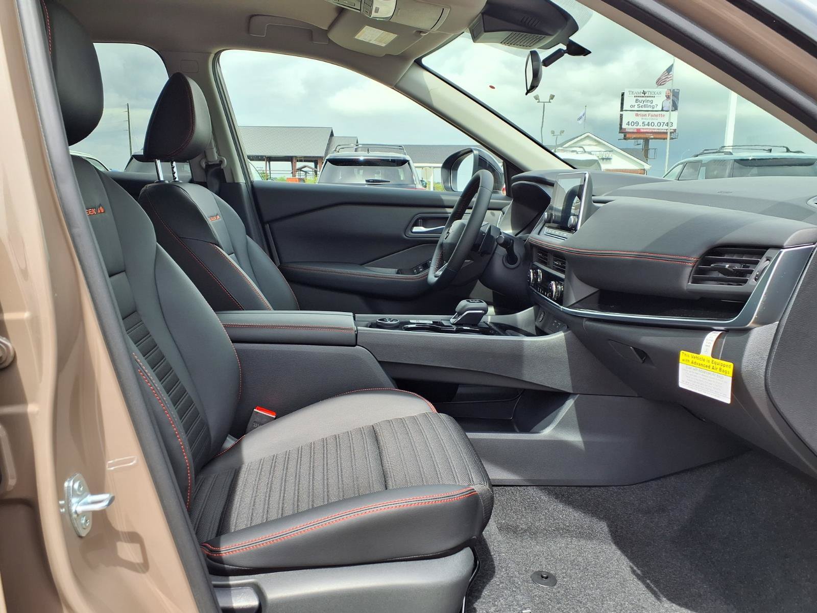 New 2026 Nissan Rogue SV AWD/4WD image 14