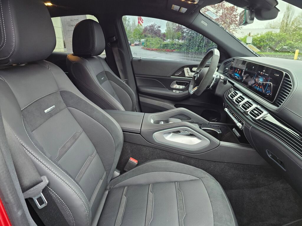 Used 2024 Mercedes-Benz GLE 53 AMG 4MATIC Coupe image 12